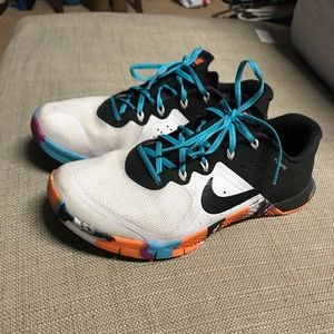 NIKE Metcon 2
